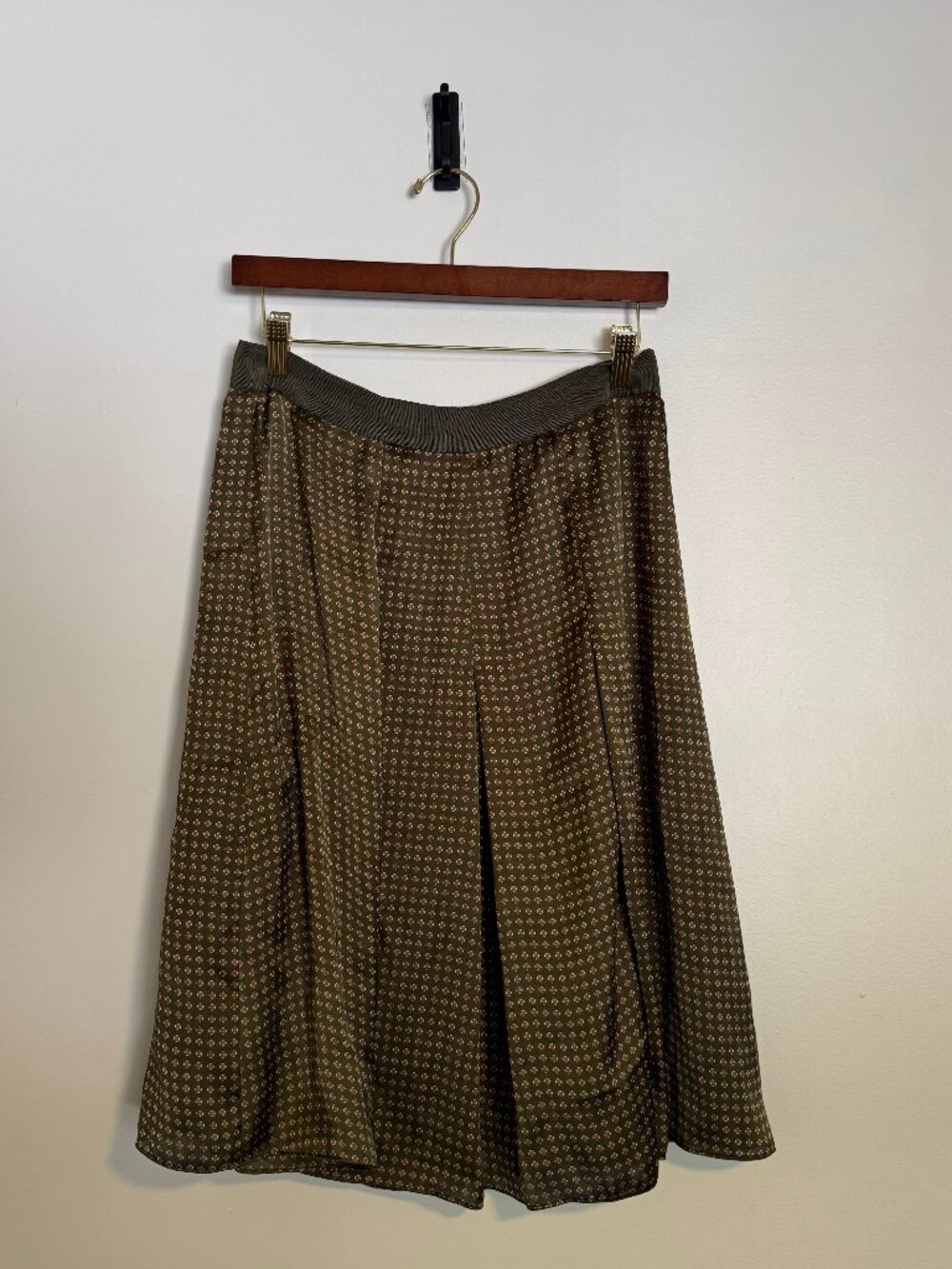 Jones New York Satin Skirt